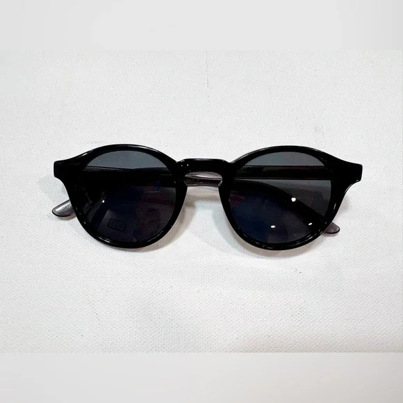 Bottega Veneta Round-Framed Acetate Black Sunglasses - Picture 3 of 10